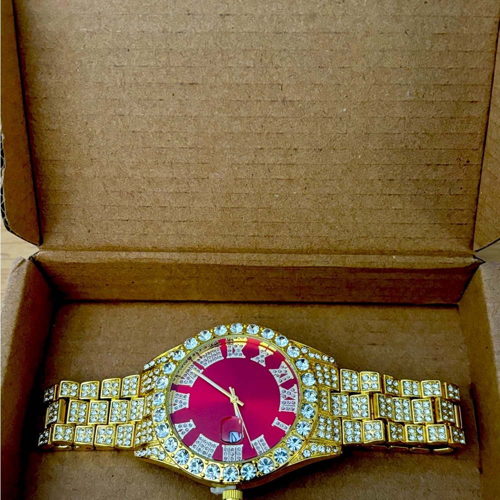 Men’s Luxury Rhinestone Watch Exquisite New